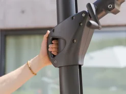 Ampelschirm Easy Swing Alu schwarz matt Ø350cm hellgrau