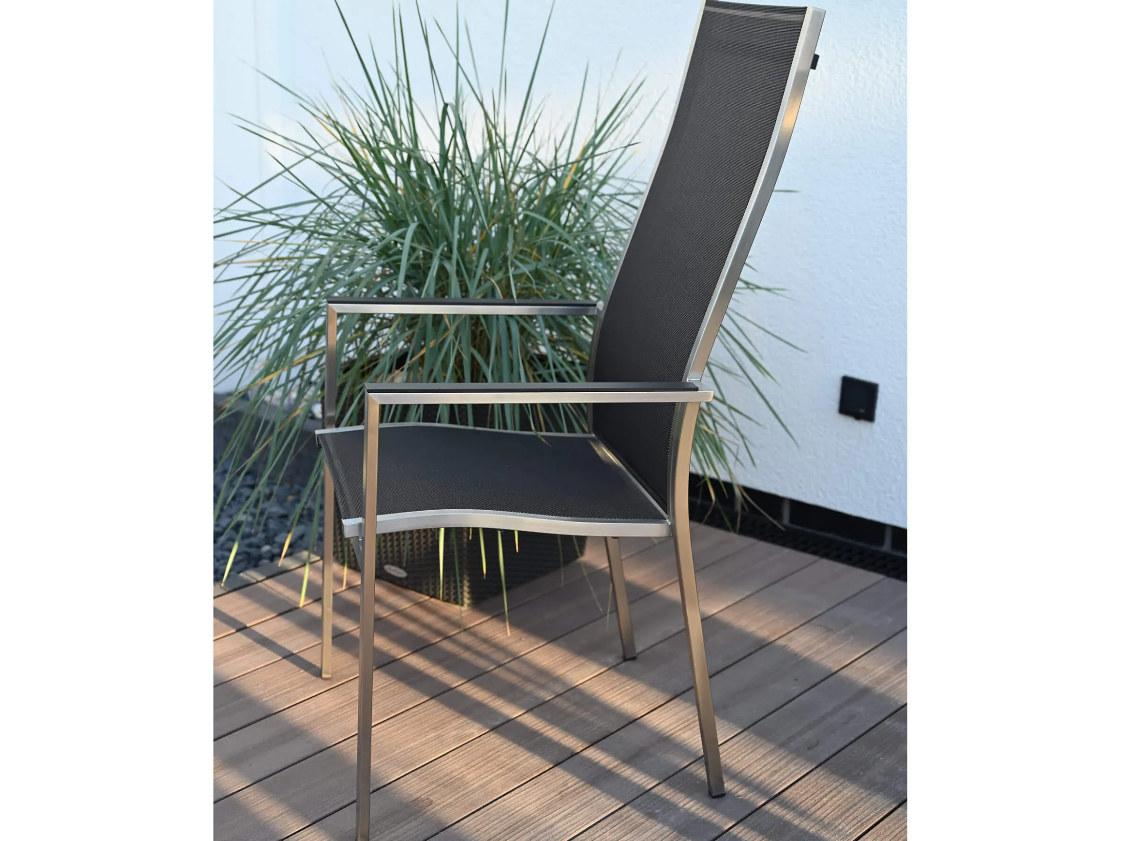 Edelstahl Stapelsessel Palladium Highback silvergrey