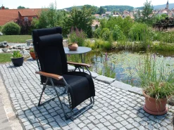 Relaxliege Oasi Daydreamer 3D-Mesh Black Holzarmlehnen